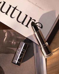 Lippenbalsem Dark Ruby Glow 010 Fiery Temptation, 3,5 g