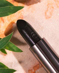 Lippenbalsem Dark Ruby Glow 010 Fiery Temptation, 3,5 g