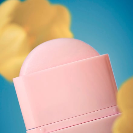 Lippenbalsam Egg-Cellent Easter Caring Lip Balm C01 Strawberry Sugar Pop, 5 g
