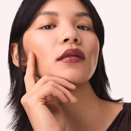 Lippenstift Glass Like Gloss Stick 050 Glacé Macchiato, 3 g