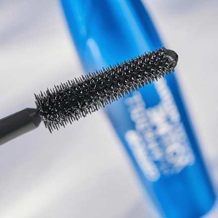Mascara Glam &amp; Doll Volume Waterproof 010 Zwart, 10 ml