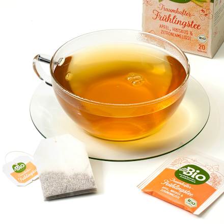 Vruchtenthee "Dromerige Lentethee" met appel, hibiscus &amp; citroenmelisse (20 theezakjes), 40 g