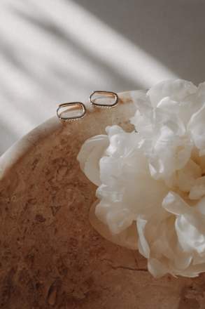 Creolen 925 zilver met strass steentjes, 2 stuks