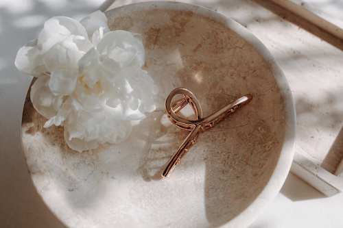 Haarclip goudlook van gerecycled metaal, 1 st.