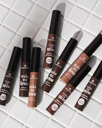 Brow Mascara Make Me Brow 02 Browny Brows, 3,8 g