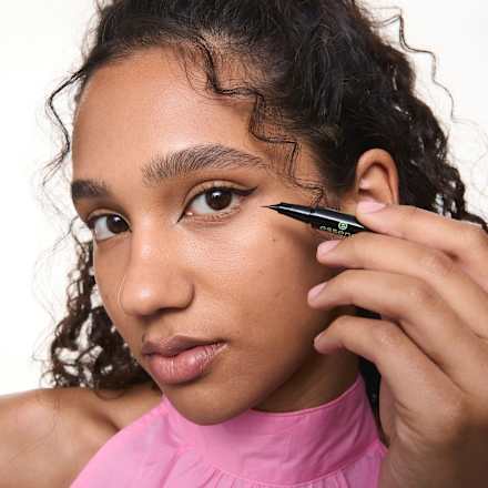 Eyeliner Precision Flick It! Waterproof 01 Black, 0,5 ml