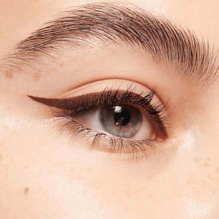 Gel Eyeliner Stay & Play 02 Brown, 5 g essence