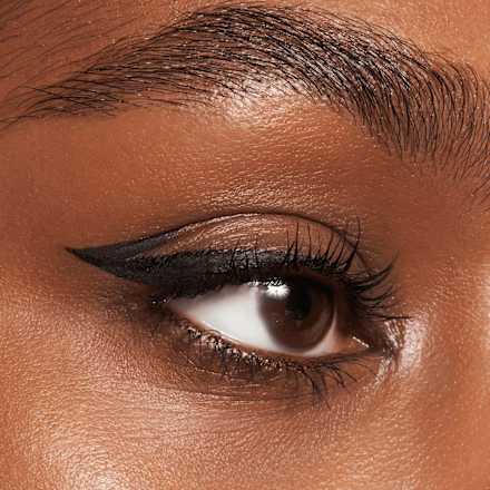 Gel Eyeliner Stay & Play Waterproof 01 Black, 5 g essence