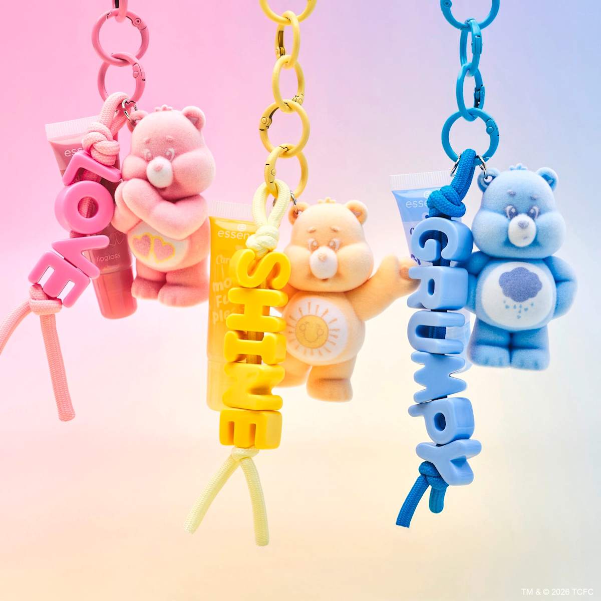 essence Lipgloss Care Bears Keychain 02 Lots Of Love, 9,5 ml
