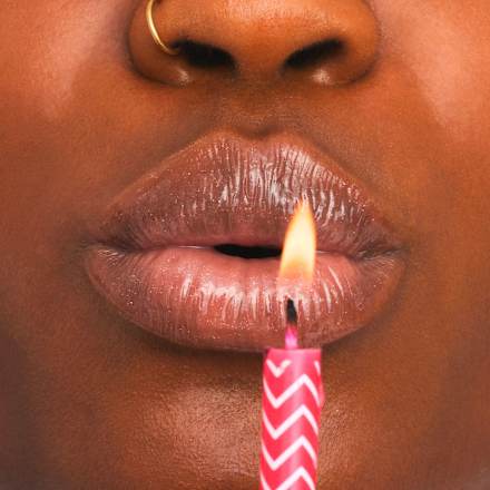 Lipgloss Juicy Birthday Bomb Shiny 01 Cake My Day, 10 ml