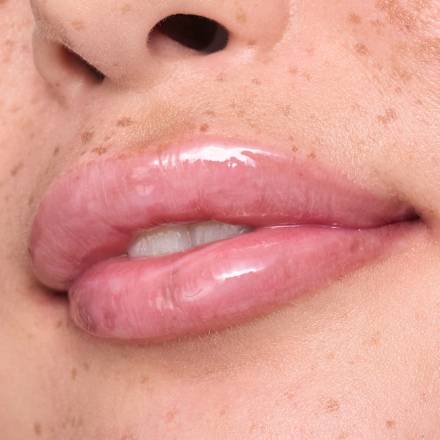 Lipgloss Milky Glazed Glossy 01 Sheeriously Creamy, 4 ml