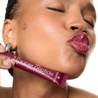 Lipgloss The Super Peptide Glossy Lip Treatment 08 Cherrylicious!, 10 ml