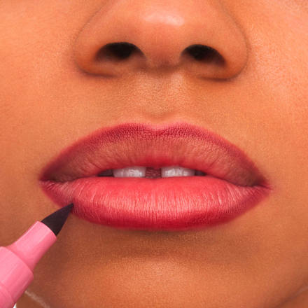 Lipliner Line n' Stain Tattoo 01 Everyone's Nude Pink, 2,5 ml