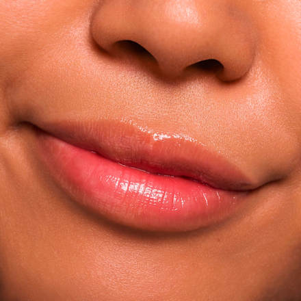 Lippenbalsem Juicy Bomb Glossy 06 Wake Me Up Before You Coco, 2,5 g