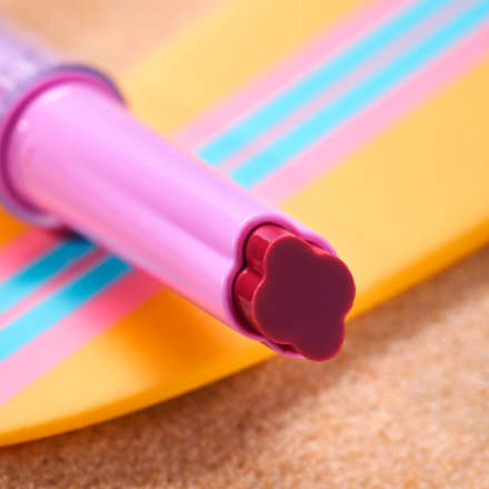 Lippenstift Aloha, Babes! 01 Sunny Bliss, Flower Kiss, 1,6 g
