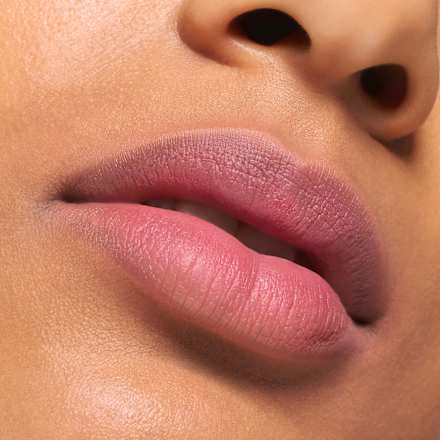 Lippenstift Blur Soufflé Matte Lip Cream 06 Pillow Talking, 3,6 ml