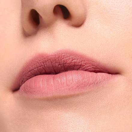 Lippenstift Blur Soufflé Matte Lip Cream 06 Pillow Talking, 3,6 ml