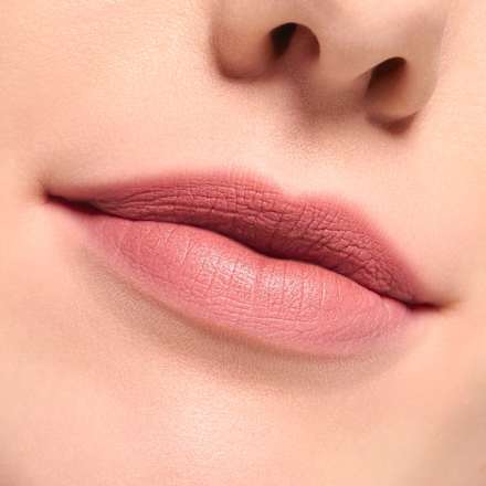 Lippenstift Blur Soufflé Matte Lip Cream 09 Ghost Typing, 3,6 ml