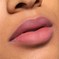Lippenstift Blur Soufflé Matte Lip Cream 09 Ghost Typing, 3,6 ml