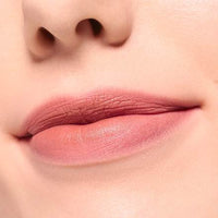 Lippenstift Blur Soufflé Matte Lip Cream 10 Status Toast, 3,6 ml
