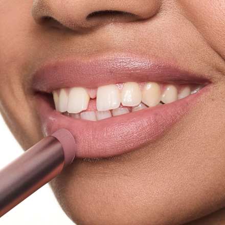 Lippenstift Blur Soufflé Sheer Nude 04 Nude Mauve, 3 g