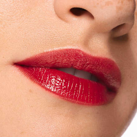Lippenstift Hydra Kiss Lip Tint 04 Classy Red, 4 ml