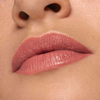 Lippenstift Satin Glow Luminous Shine 02 Blushin It, 3,5 g