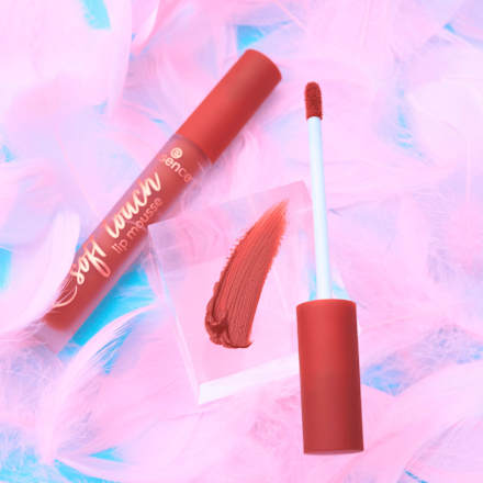 Lippenstift Soft Touch Lip Mousse 02 Love At First Sight, 4 g essence