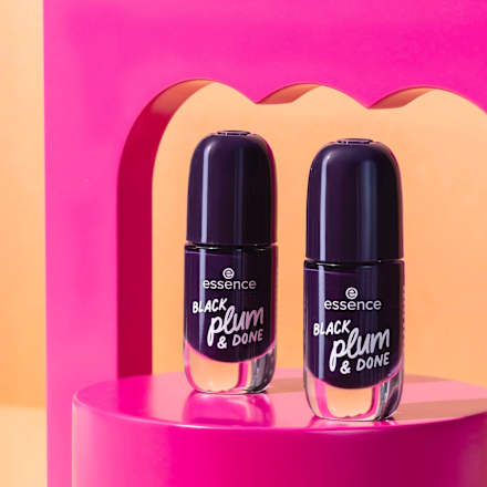 Nagellack 84 Black Plum & Done, 8 ml essence