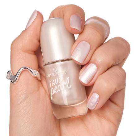 Nagellack Gel Nail Colour 71 Faux Pearl, 8 ml essence