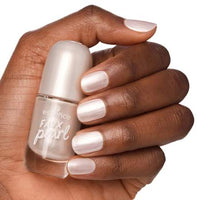 Nagellack Gel Nail Colour 71 Faux Pearl, 8 ml essence
