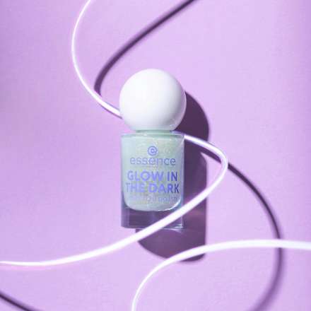 Nagellack Glow In The Dark Mini 01, 5 ml essence