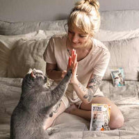 Kattensnacks met rundvlees, zalm en kattenkruid, Nutri Pockets Malt-Vitamine Mix, 150 g