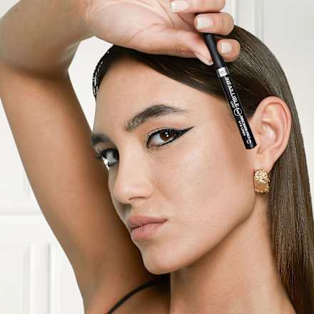 Eyeliner Precision Felt 01 Black, 1 St L'ORÉAL PARiS