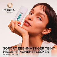 Fluid Glow Bright Reveal Getönt Hell LSF 50, 50 ml L'ORÉAL PARiS REVITALIFT