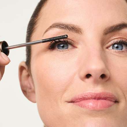 Mascara Ultra Magnetic Lift Deep Black, 8 ml