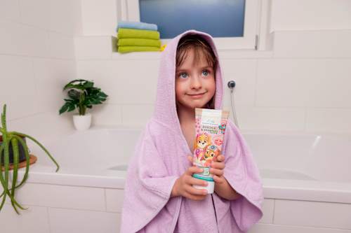Kinder Duschgel, Shampoo & Spülung 3-in-1 Erdbeere Paw Patrol, 180 ml