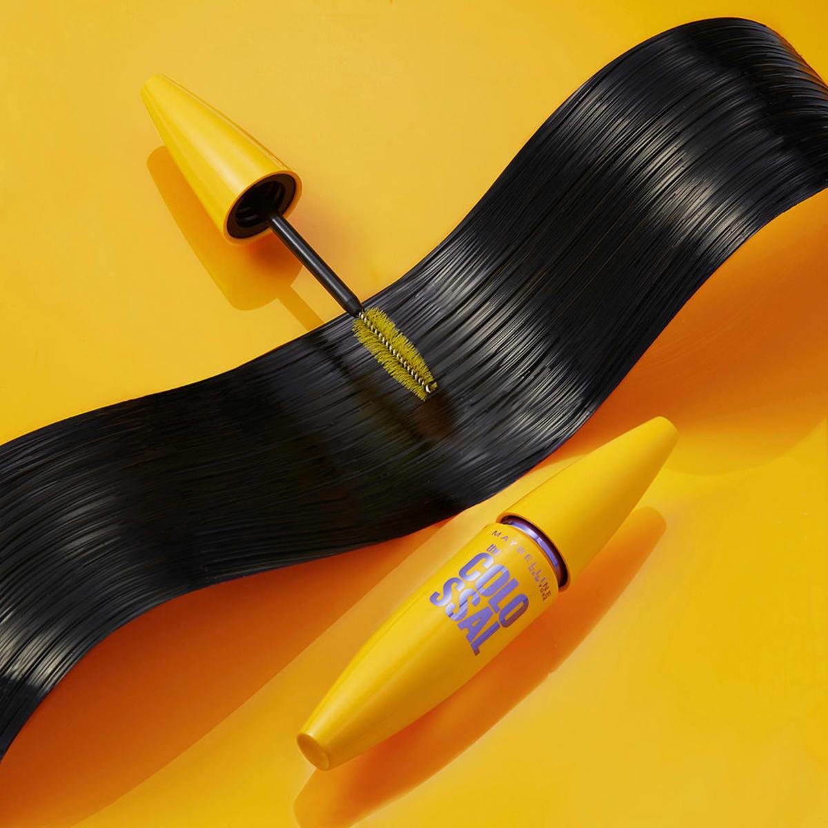 Mascara Volume Express Colossal 01 Zwart, 10 ml