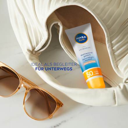 Sonnenfluid Gesicht mattierend & hell getönt LSF 50, 50 ml NIVEA SUN