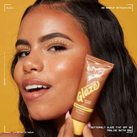 Foundation Buttermelt Glaze mit LSF 30, 06 Praline Butta, 30 ml