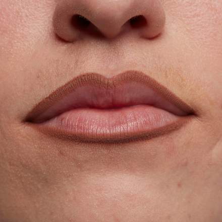 Lipliner Line Loud 05 Global Citizen, 1,2 g