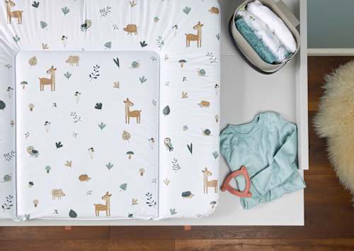 Verschoonmatje wit, bosdierenmotief, 1 stuk