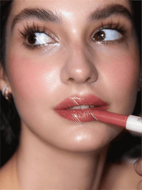 Lippenstift  Plumper Shimmer Pink Flamingo, 2,3 g