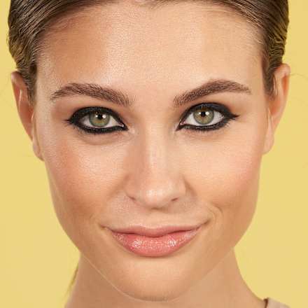 Kajal Clean & Precise 300 Black, 0,78 g